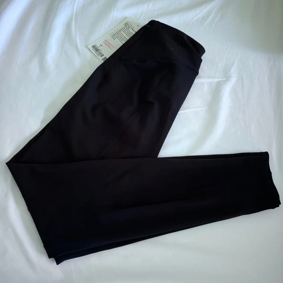 🆕🖤 Lululemon Here to There High Rise 7/8 Pant - Black - Picture 1 of 13